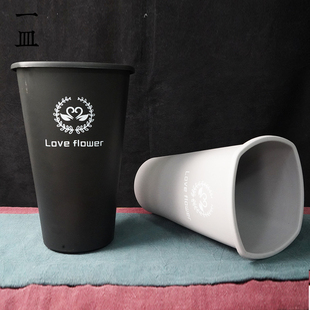 鲜花水桶插花桶塑料醒花黑色灰色环保材料装水容器养花桶花店工具