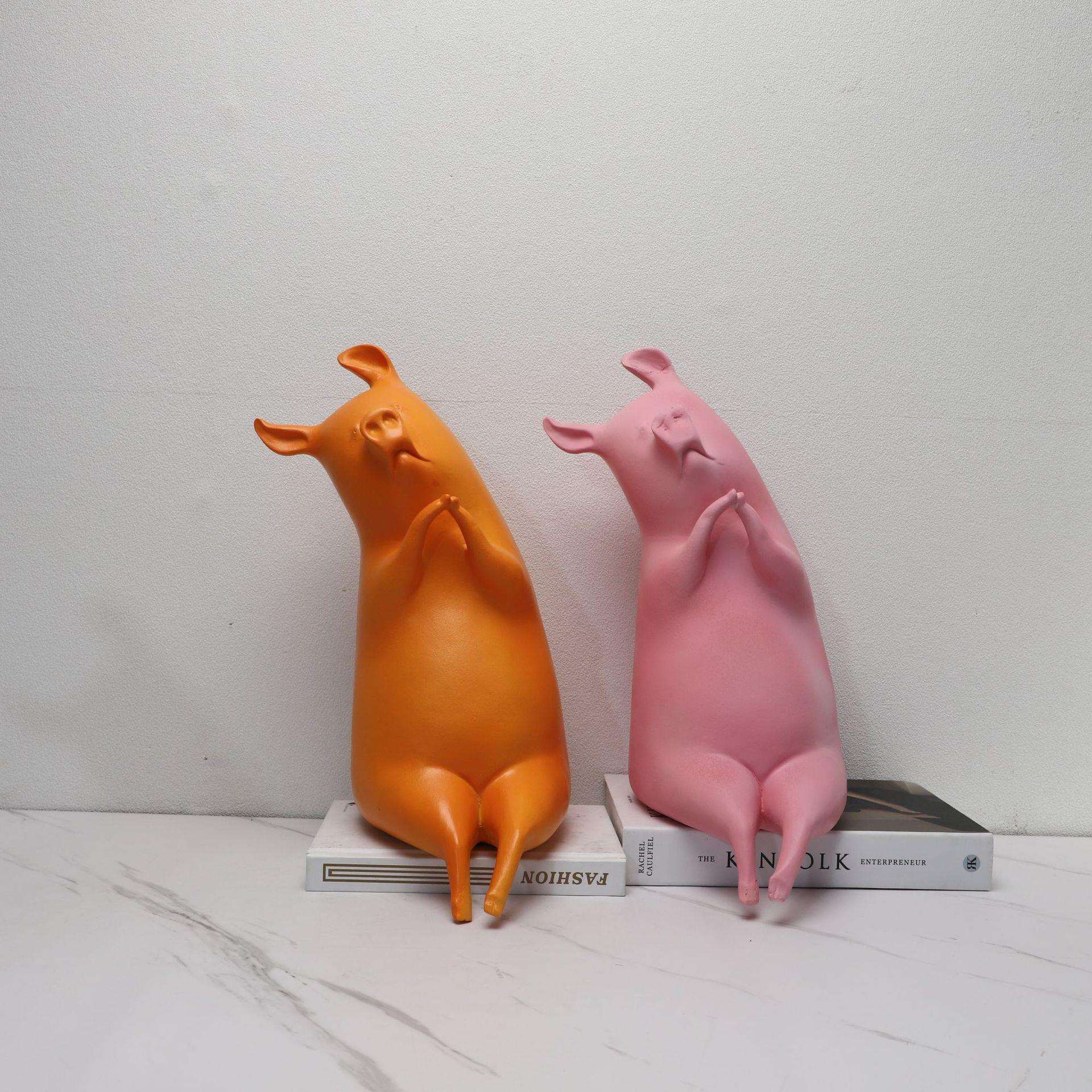 现代简约小猪动物摆件客厅电视柜样板房酒店家居创意软装饰品