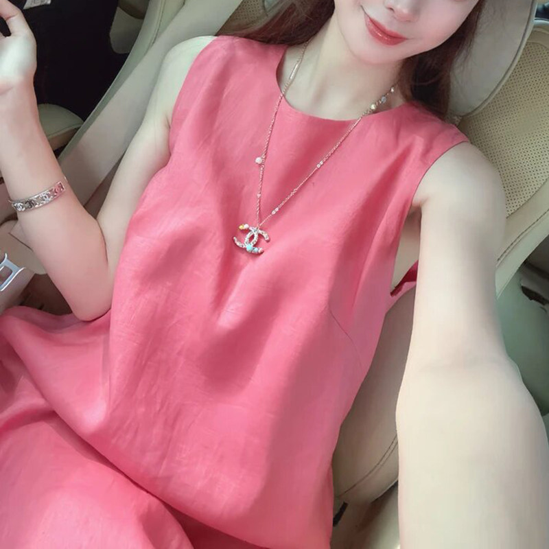 别致无袖背心连衣裙子女2026夏季高级感小个子收腰显瘦高级感短裙