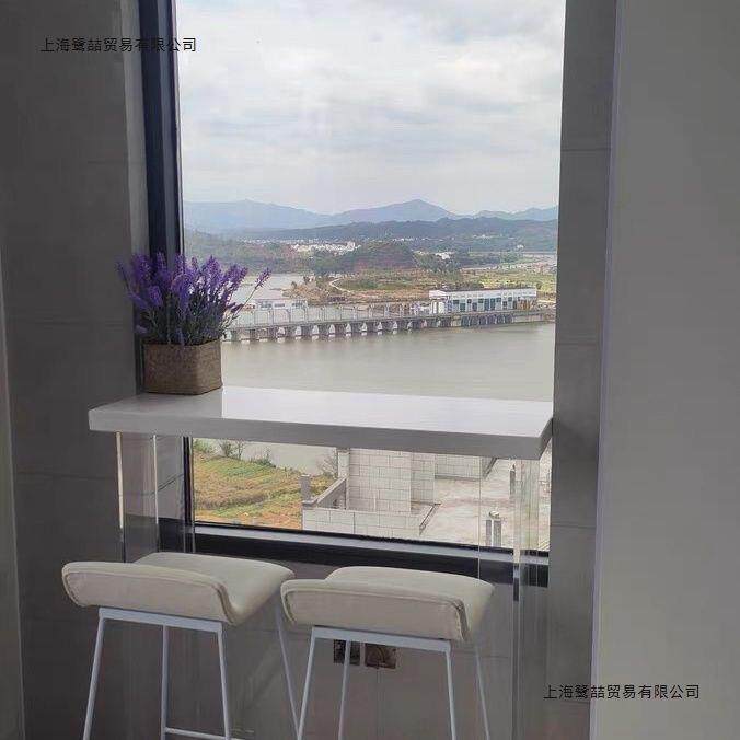 简约实木亚克力吧台桌休闲高脚窄桌透明悬浮靠墙阳台吧台桌椅轻奢