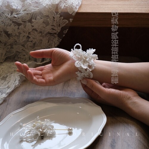 高级精致婚礼胸花结婚新郎胸花伴郎胸针白色蕾丝手腕花婚礼新娘伴