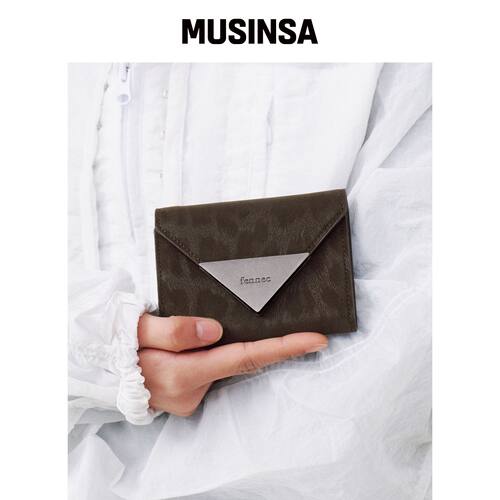 FENNEC MATT TRIANGLE 钱包 - 豹纹棕色 MUSINSA韩国官网直邮进口