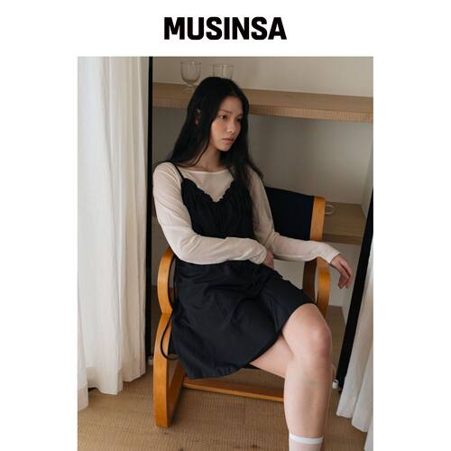 UNNOUT SILKY RUFFLE DRESS 黑色韩国官网直邮进口MUSINSA