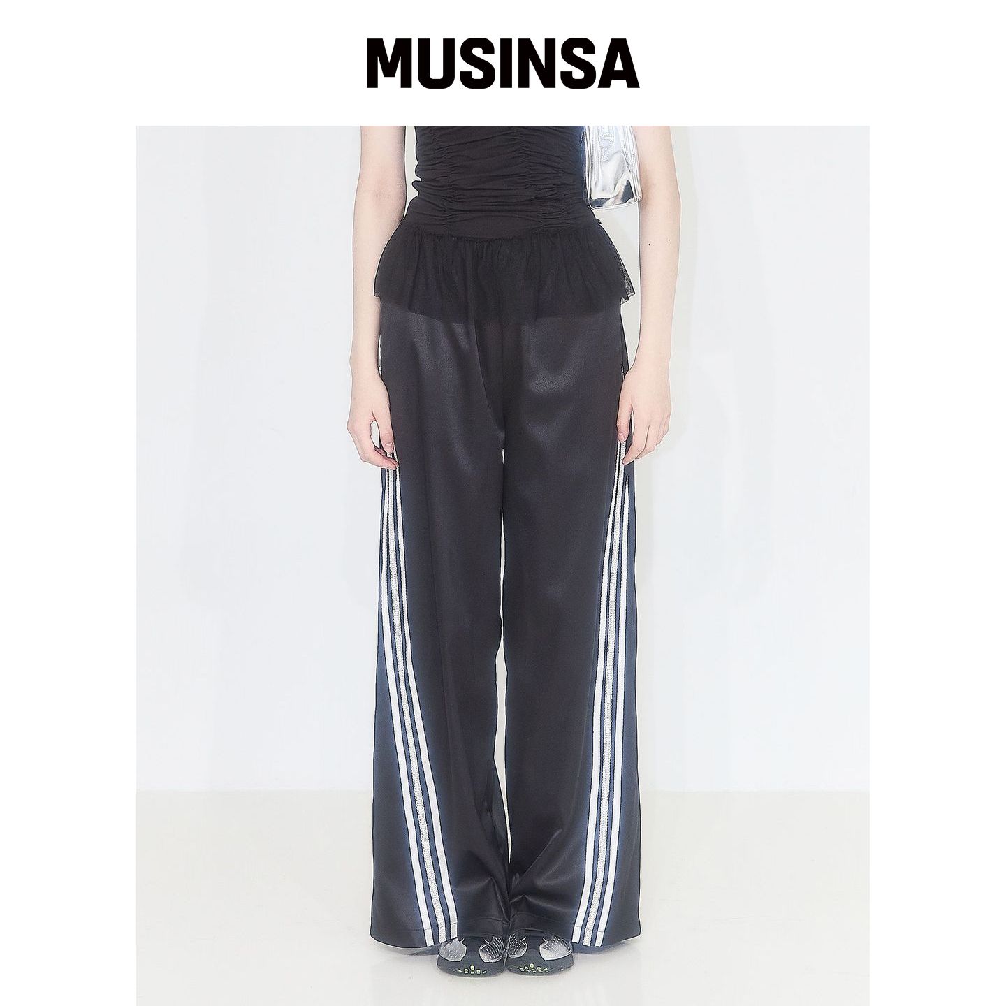 ILLIGO 蕾丝线条运动裤 黑色 MUSINSA韩国直邮官方正品图片