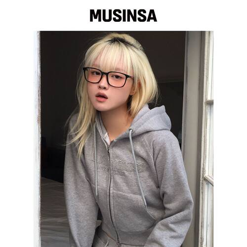 LUVISTRUE LUVISTRUE X MEANINGLESS 修身连帽拉韩国官网直邮进口
