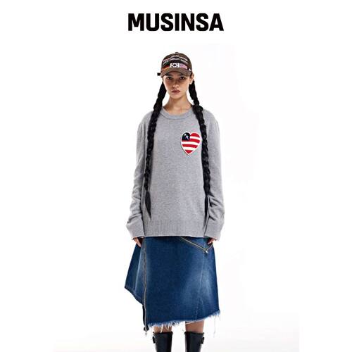 THEMUSEUMVISITOR US心形补丁针织衫（灰色） MU韩国官网直邮进口