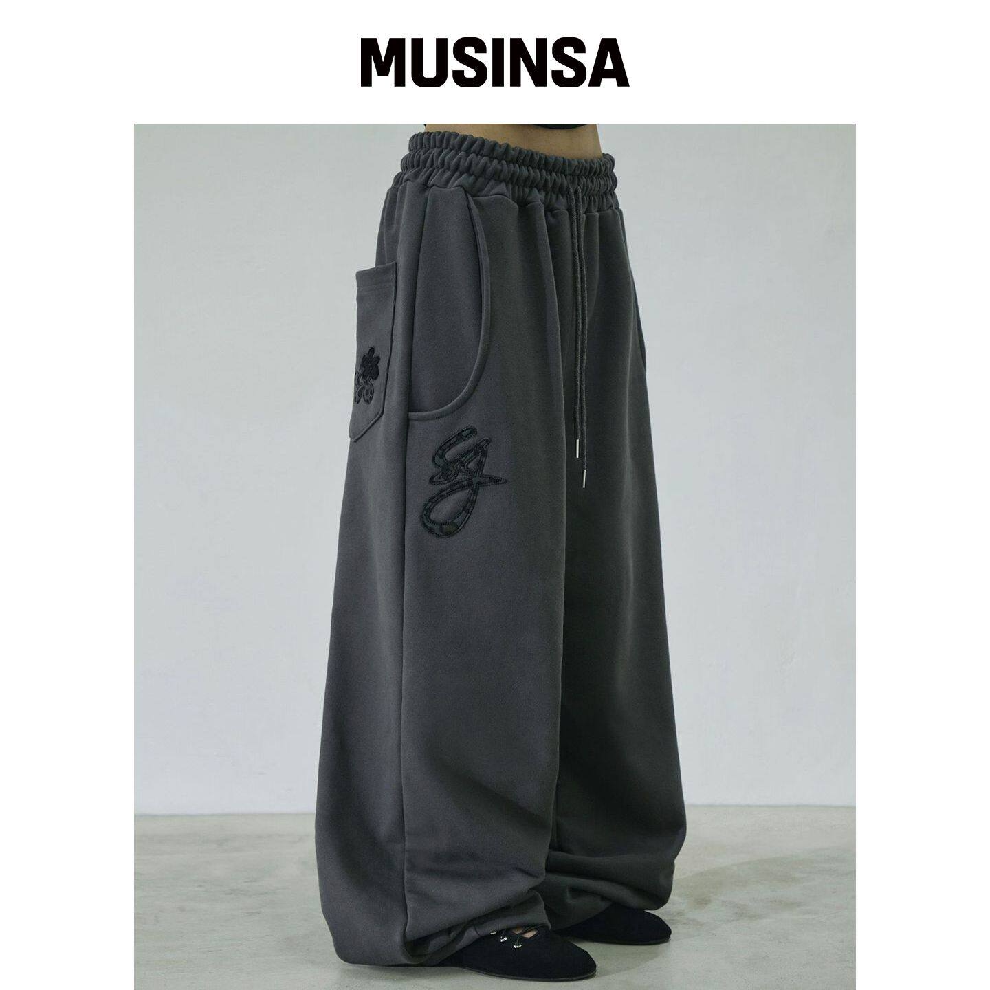 SLEEKGLOW 豹纹标志贴布卫裤[炭灰] MUSINSA韩国直邮官网直邮进口图片