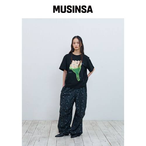 THEMUSEUMVISITOR W 花卉降落伞阔腿裤 (黑色) M韩国官网直邮进口