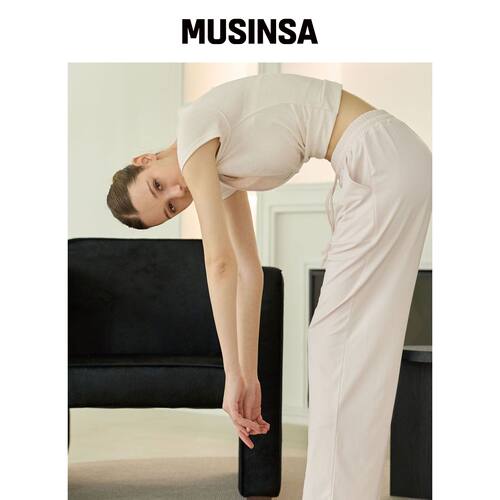 DEVIWEAR LILLI 扭结短袖 DEVI-T0158-面霜 MUSI韩国官网直邮进口