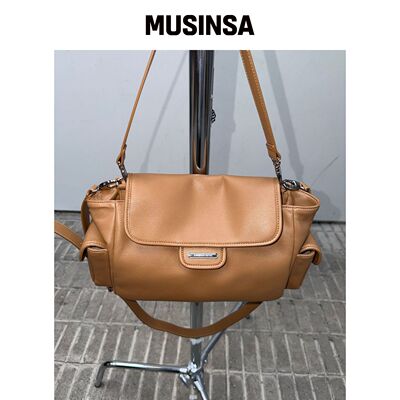 SOMEWHEREBUTTER 邮差包 - 米色 MUSINSA韩国直邮官方正品