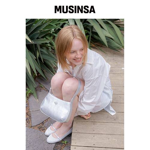 SOMEWHEREBUTTER 双面包 - 银色 MUSINSA韩国直邮官方正品