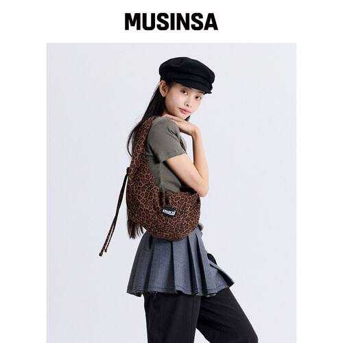 MACNI LEOPARD HOBO BAG韩国官网直邮进口MUSINSA