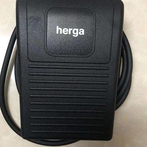 原装供应Herga脚踏开关系列型号6210-0001/3m，6210-0001/2m