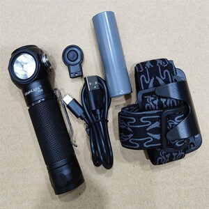 多功能拐角手电筒2000流明家用点烟器21700电池可充电磁铁BD16