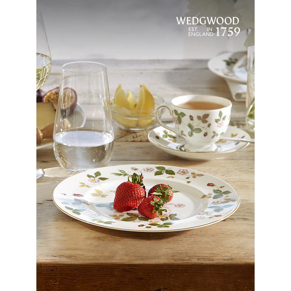WEDGWOOD威基伍德野草莓餐具组骨瓷餐盘菜盘西餐盘餐具碗
