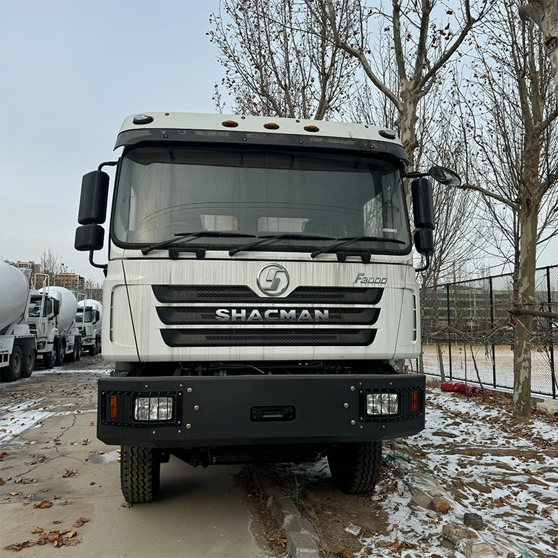 陕汽德龙F3000自卸车 前四后八矿用工程车 右驾驶舱垃圾运输车