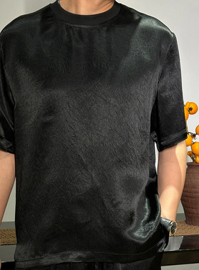 2026年男士夏季新款轻奢小众斜纹肌理丝滑垂感休闲百搭圆领T恤