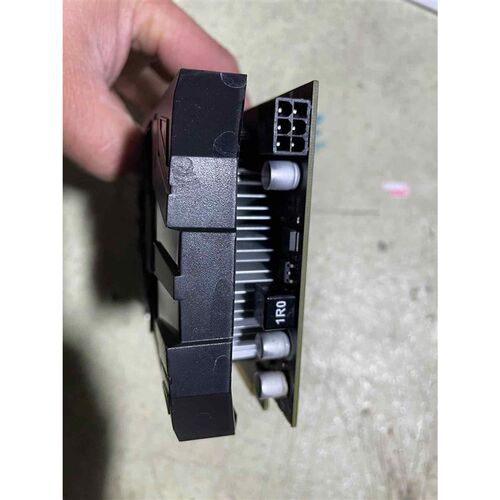 七彩虹gt730灵动鲨1g