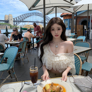 甜美双色蕾丝叠加性感上衣女新款 普罗旺斯夏日 懒懒llan 你