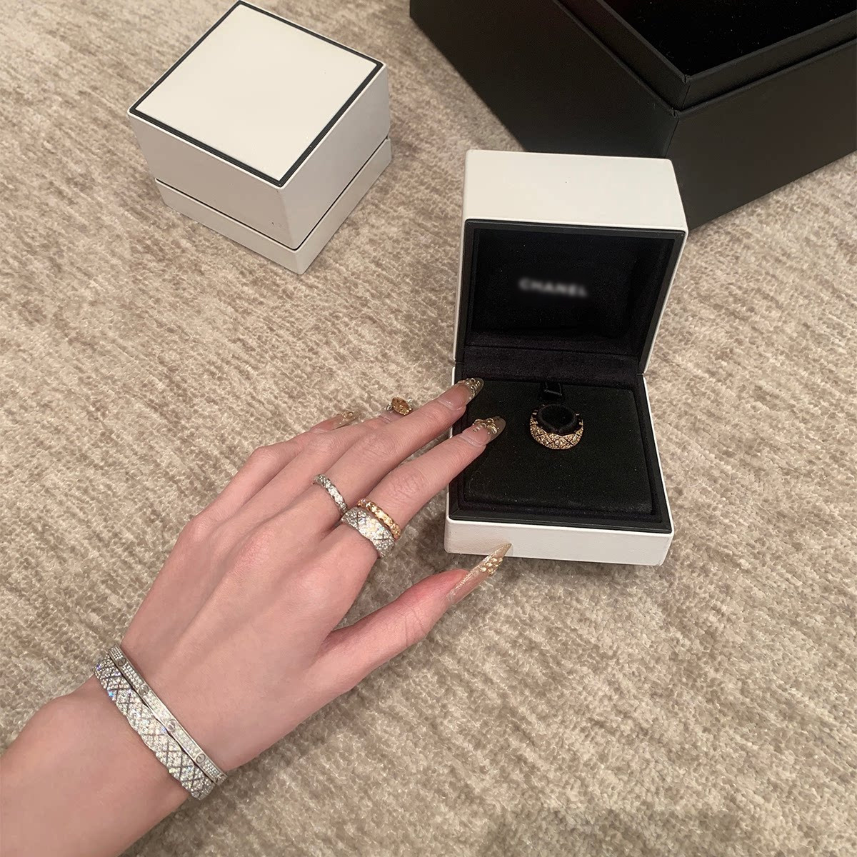 你的懒懒llan【coco】气质百搭小香菱格纹高级感叠戴戒指新款女