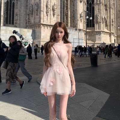 你的懒懒llan花朵网纱连衣裙