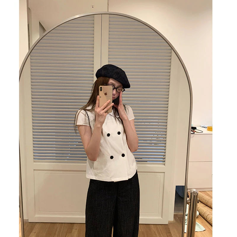 少女学院风白色口袋短袖衬衫女夏季宽松显瘦高级感小众娃娃领上衣