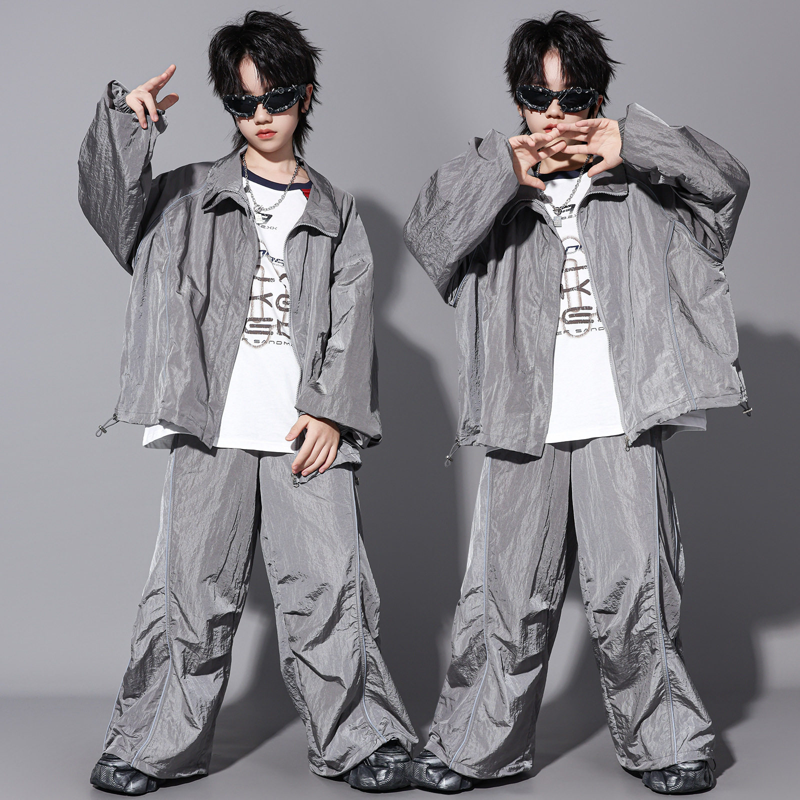 2026新款元旦儿童街舞演出服男女童嘻哈风灰色运动套装少儿hip