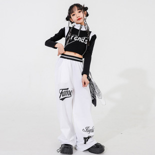 2026新款少儿爵士舞服装黑白露脐上衣女童舞蹈练功服街舞潮服套装
