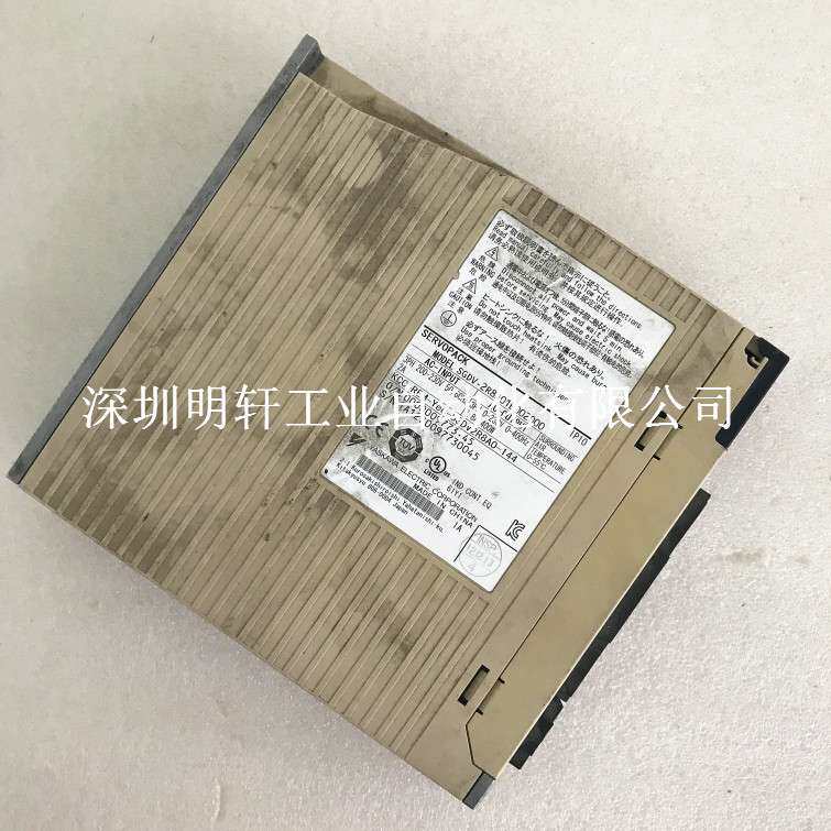 安川5代驱动器维修 SGDV-2R8A01B002000 0.4KW伺服电机驱动器维修