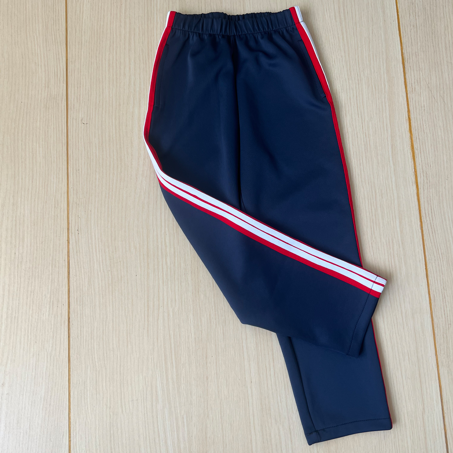 藏蓝直口大红宽杠压两白杠校服裤