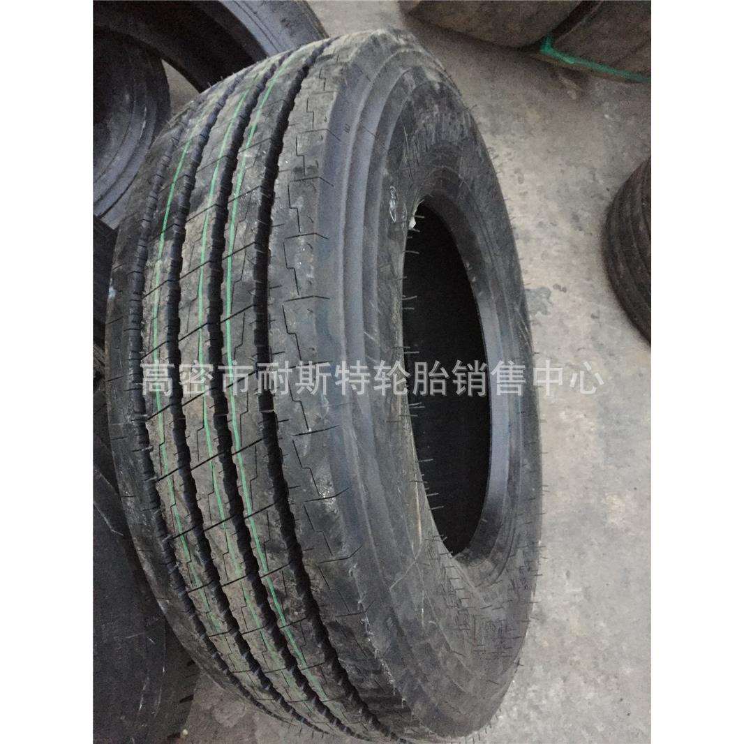 现货供应 平板车轮胎235/75R17.5客车钢丝轮胎