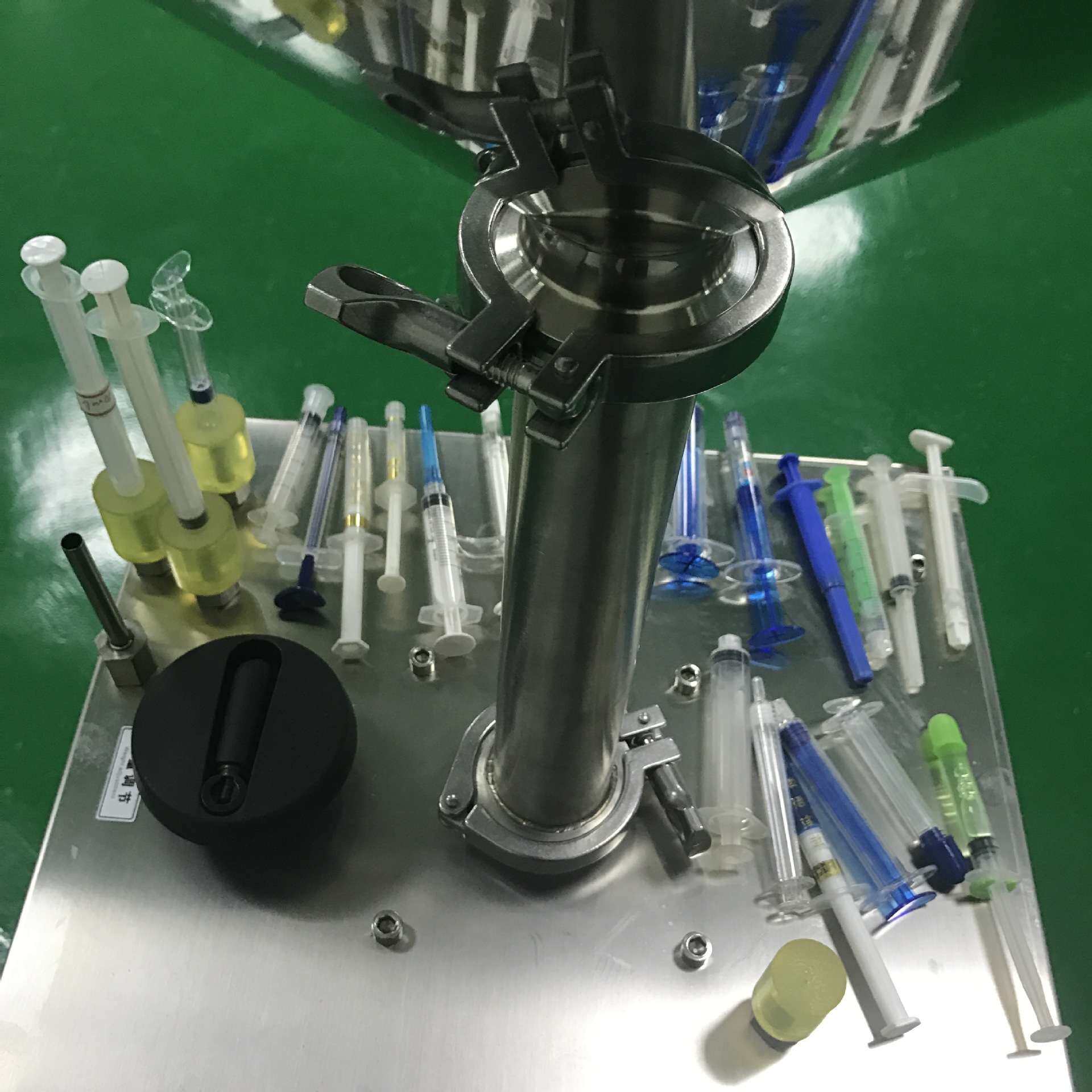 水光针灌装机 水光针凝胶灌装机 针口液体灌装机 半自动立式灌装