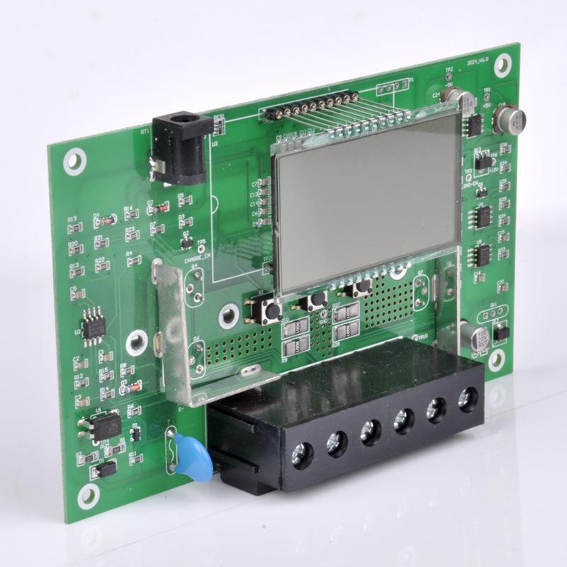 30A 12V/24V 液晶 显示电量 太阳能控制器 型号：CM3024Z