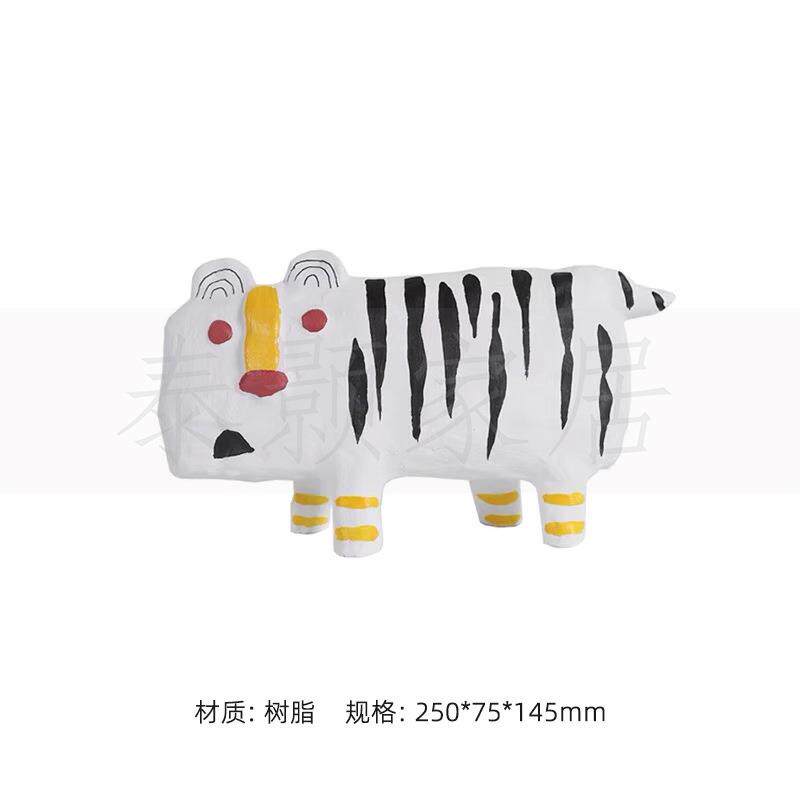 样板间儿童房书桌书柜摆件黑白波点可爱猫咪摆件男女孩软装装饰品