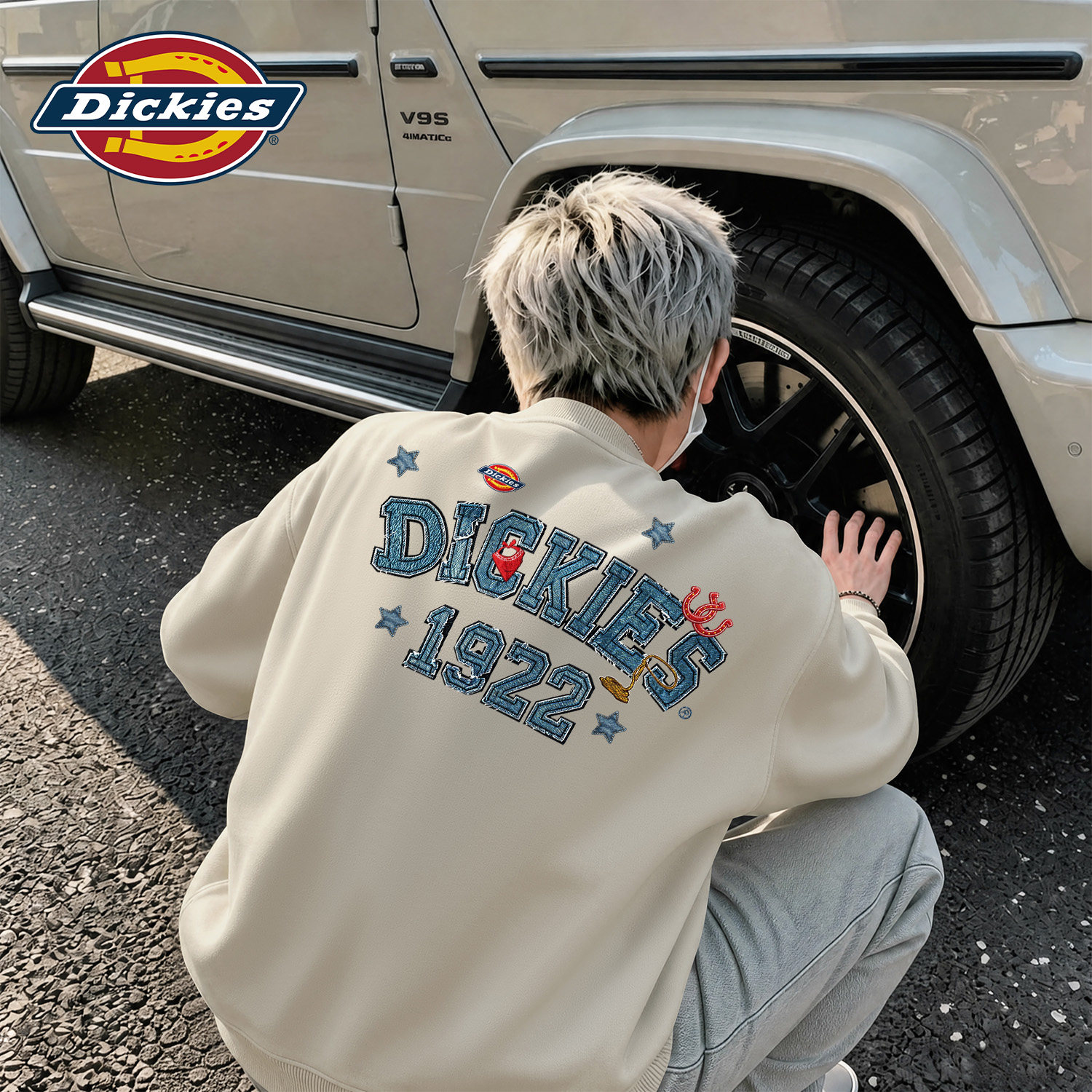 Dickies奶茶色百搭圆领卫衣男女