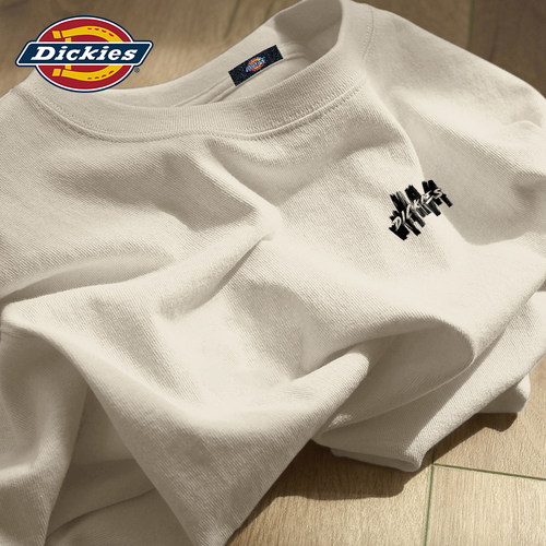 Dickies奶茶色青少年短袖T恤2026
