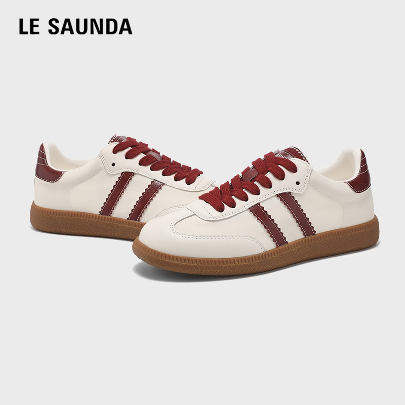 LE SAUNDA/莱尔斯丹休闲板鞋米白色三条杠运动鞋男女通用厚底鞋