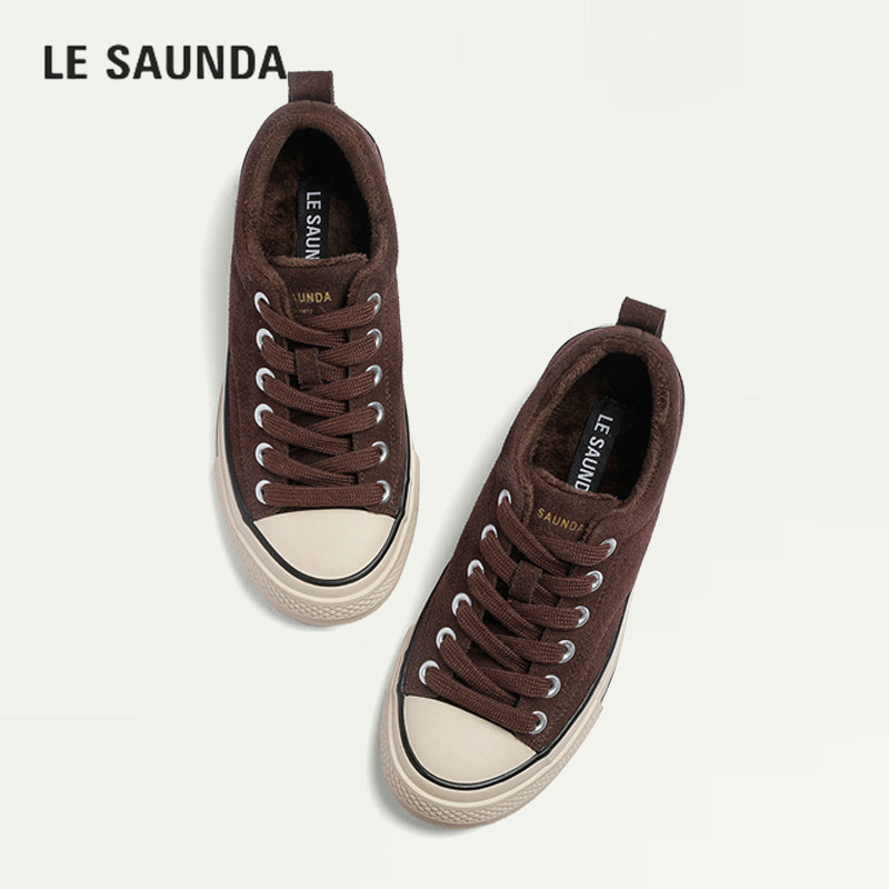 LE SAUNDA/莱尔斯丹2026秋冬季加绒复古板鞋女小个子增高休闲板鞋