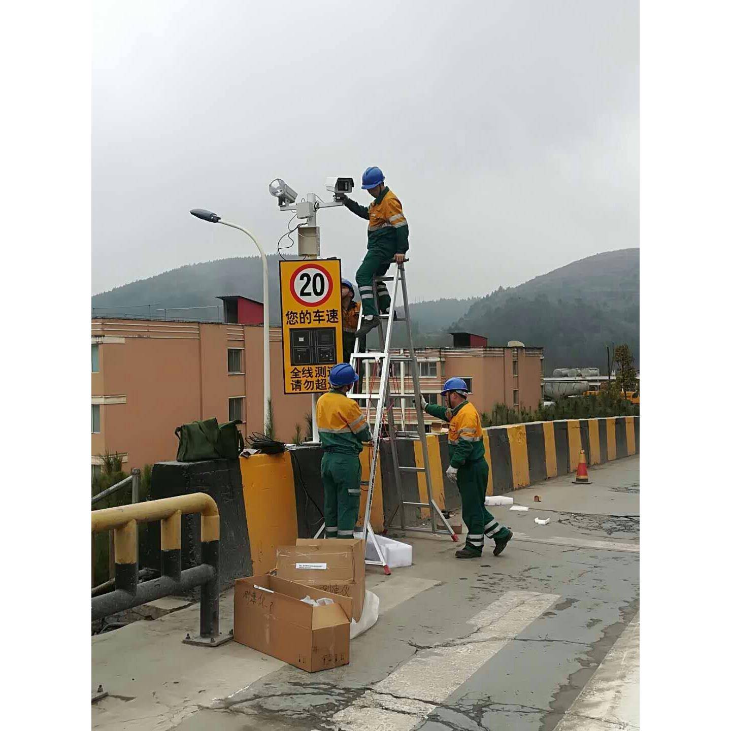 道路车辆监控测速设备 汽车测速仪 厂区院固定式雷达测速抓拍系统