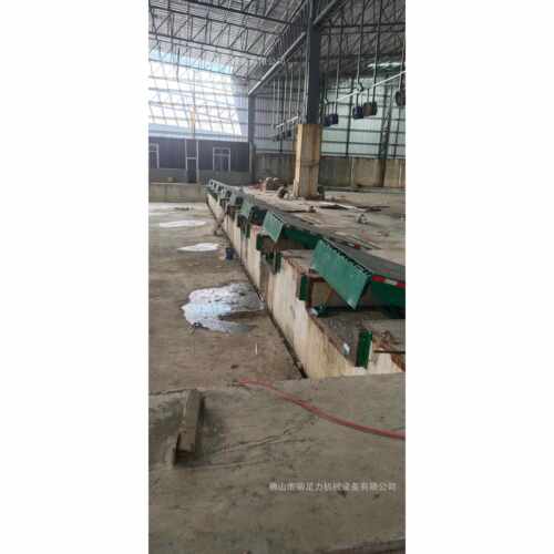 工厂现货供应液压式登车桥，固定式液压升降安装平台价格