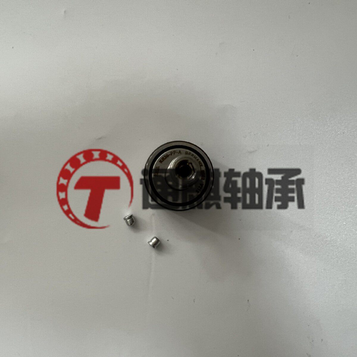 INA螺栓型滚轮KR30-PP-A轴承 轴向引导,两侧用塑料推力平垫圈