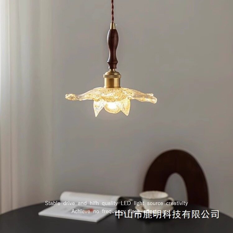中古风轻奢花瓣吊灯法式氛围感饭厅灯具设计师复古创意造型餐厅灯图片