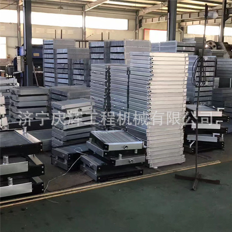 EC55 EC460B EC210B挖掘机油散550*540水箱 散热器 中冷器 节温器