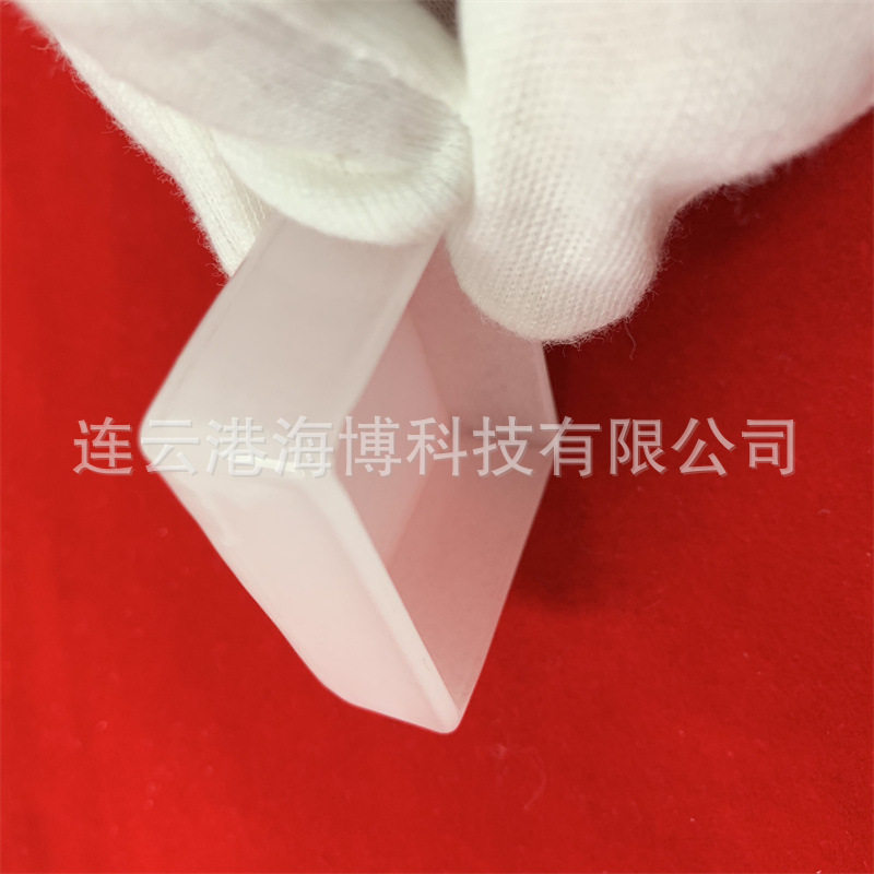 方形乳白石英玻璃盒石英坩?