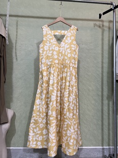 云上写生黄色花连衣裙