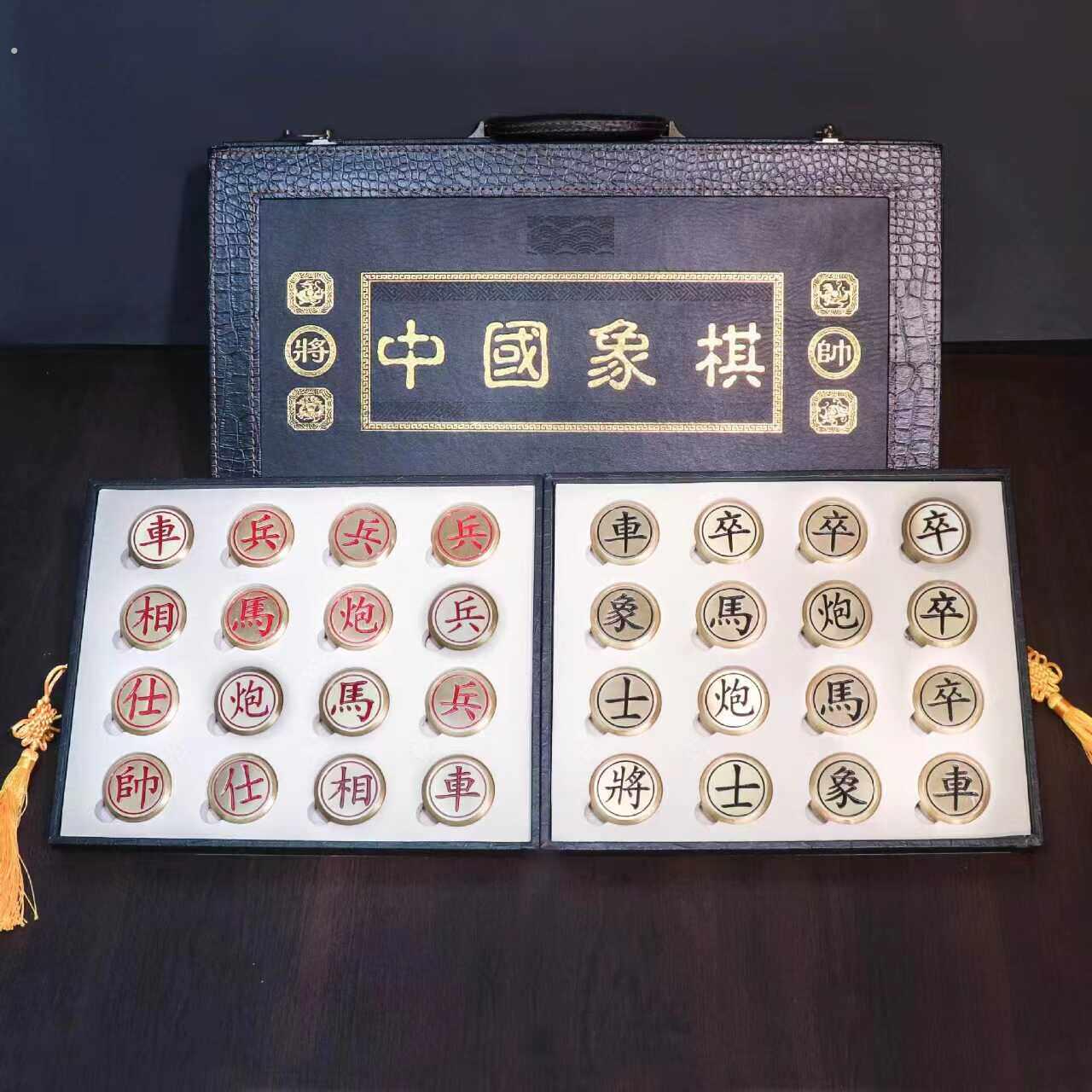 纯铜象棋中国象棋实心纯铜便携手提式精雕大号折叠益智老年娱乐