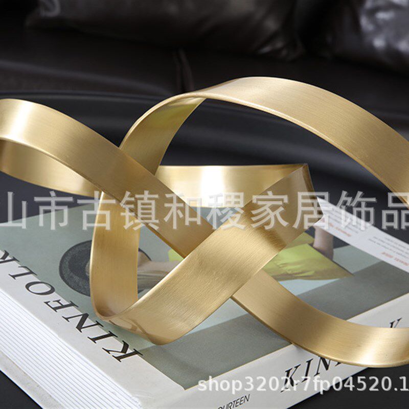 意式轻奢设计师款室内铜摆件样板房间客厅玄关软装陈设饰品工艺品