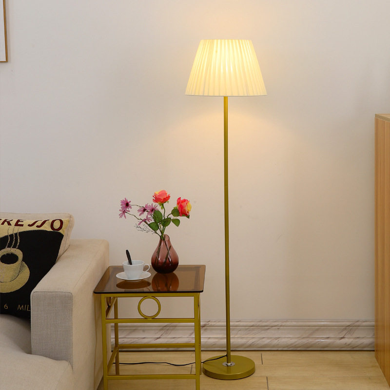 网红主播温馨简约轻奢落地灯