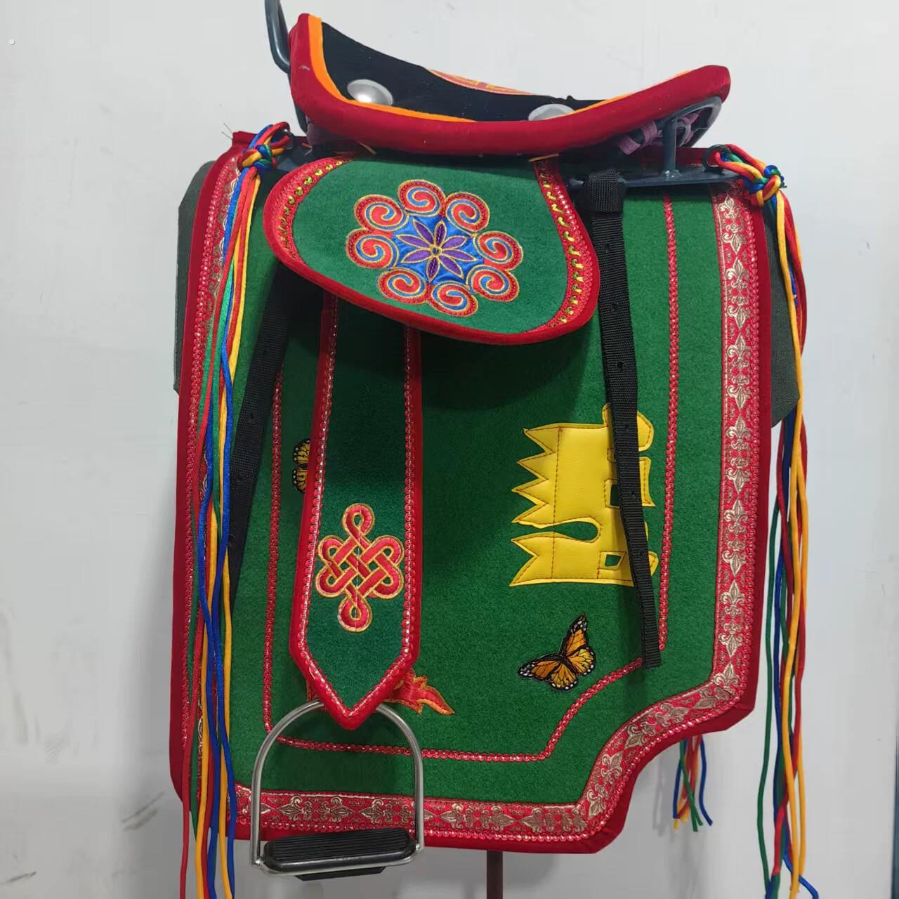 全套马鞍子马具用品景区民族风游客鞍马场不锈钢骨架马术鞍蹬套