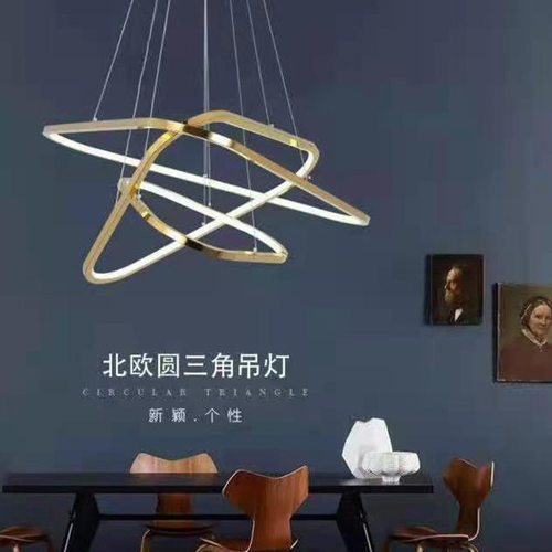 现代简约圈圈客厅吊灯复式楼